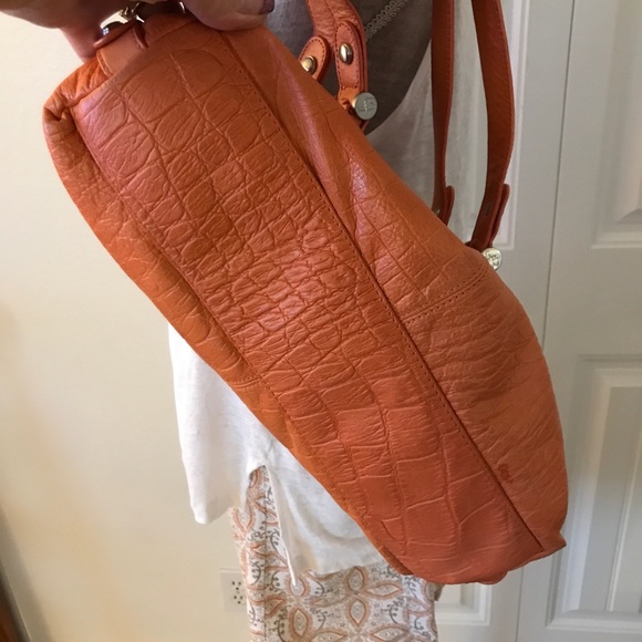 B MAKOWSKY ๐บ ๐ imprinted Leather, Shoulder hobo bag,purse. Lt. Orange - Picture 7 of 13